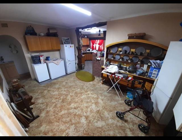 3 BEDROOM HOUSE FOR SALE IN DAL FOUCHE